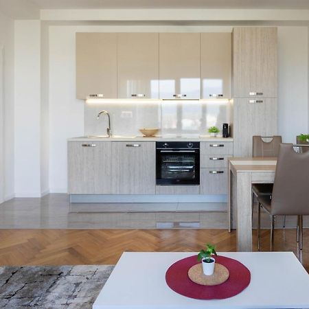 Spacious 2Bdr Apartment- Skyline View Zagreb Exteriör bild