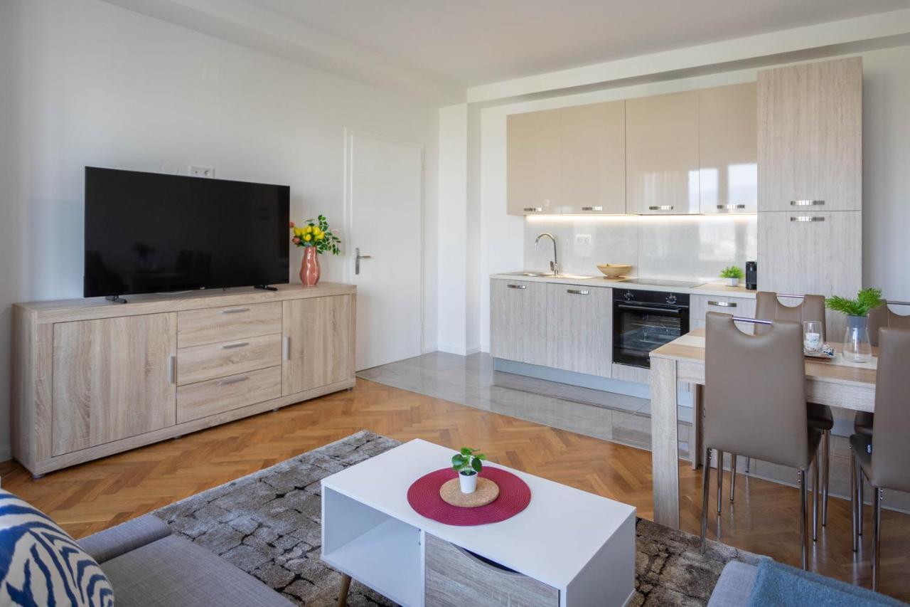 Spacious 2Bdr Apartment- Skyline View Zagreb Exteriör bild